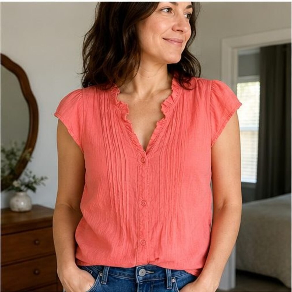 Sage Tunic Blouse - Picture 2 of 6